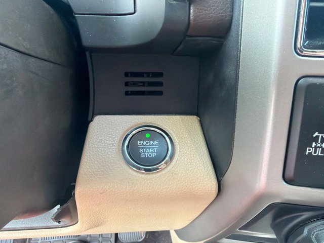 Used 2018 Ford F150 Lariat w/ Equipment Group 502A Luxury AWD/4WD image 19