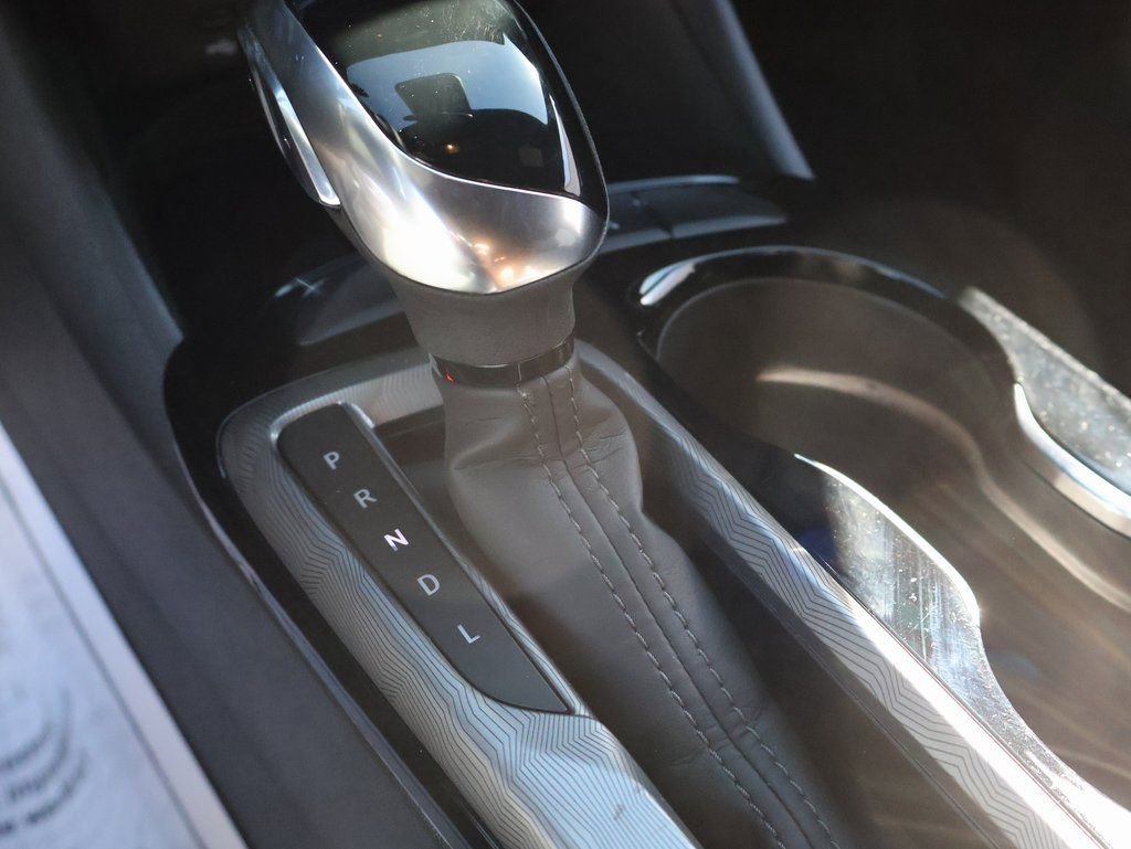 Used 2025 Buick Envista Sport Touring image 34