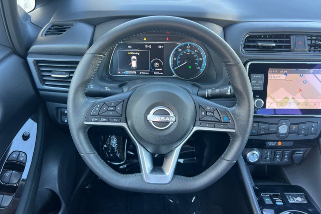 Used 2025 Nissan Leaf SV Plus FWD image 16