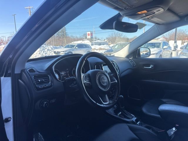 Used 2021 Jeep Compass Latitude image 9