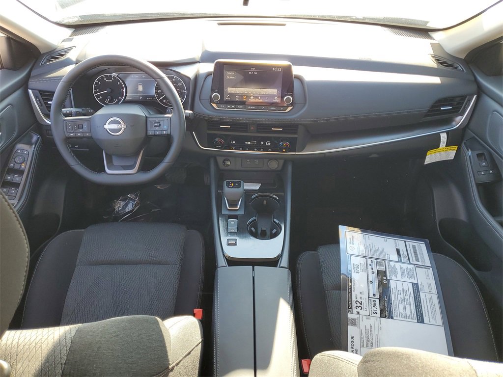 New 2026 Nissan Rogue SV image 7