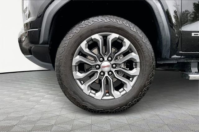 Used 2023 GMC Canyon Denali image 21