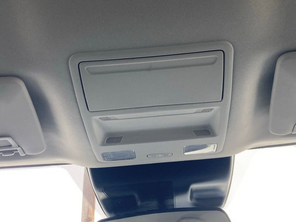 Used 2025 Ford Maverick XLT w/ XLT Luxury Package image 16