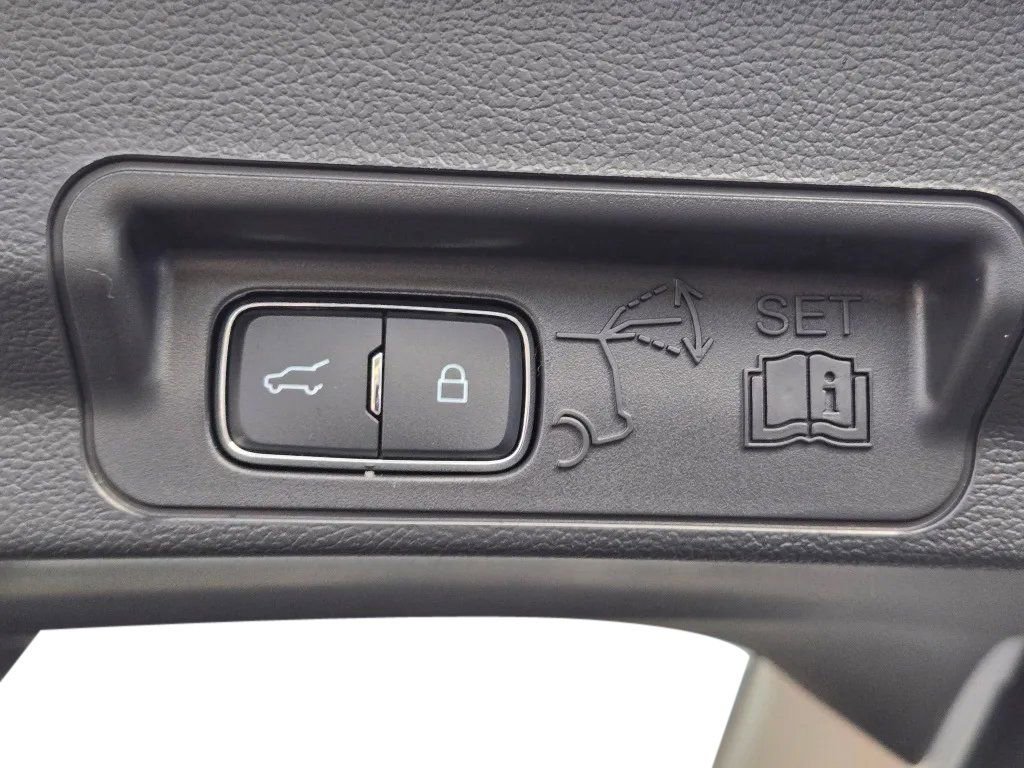 New 2026 Ford Explorer Active w/ Active Comfort Package image 34