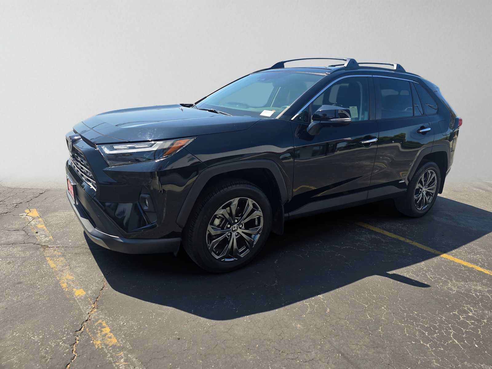 Used 2023 Toyota RAV4 Limited AWD/4WD image 7