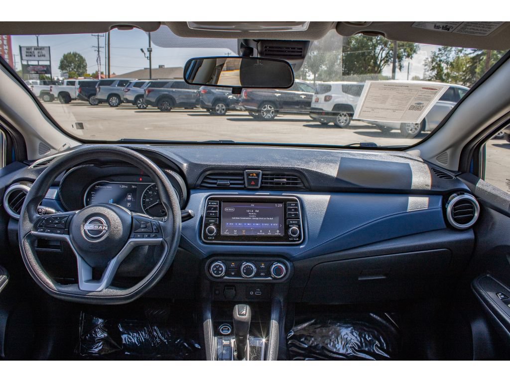 Used 2023 Nissan Versa SV FWD image 20