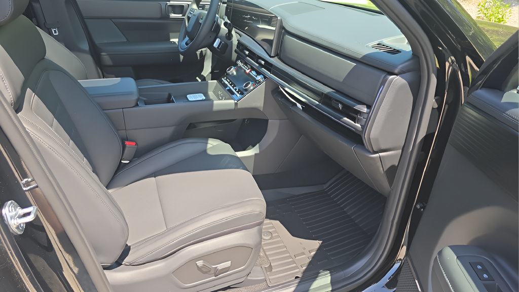 New 2026 Hyundai Santa Fe Calligraphy AWD/4WD image 12