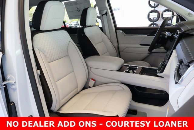 New 2026 GMC Acadia Denali w/ Super Cruise Package image 21