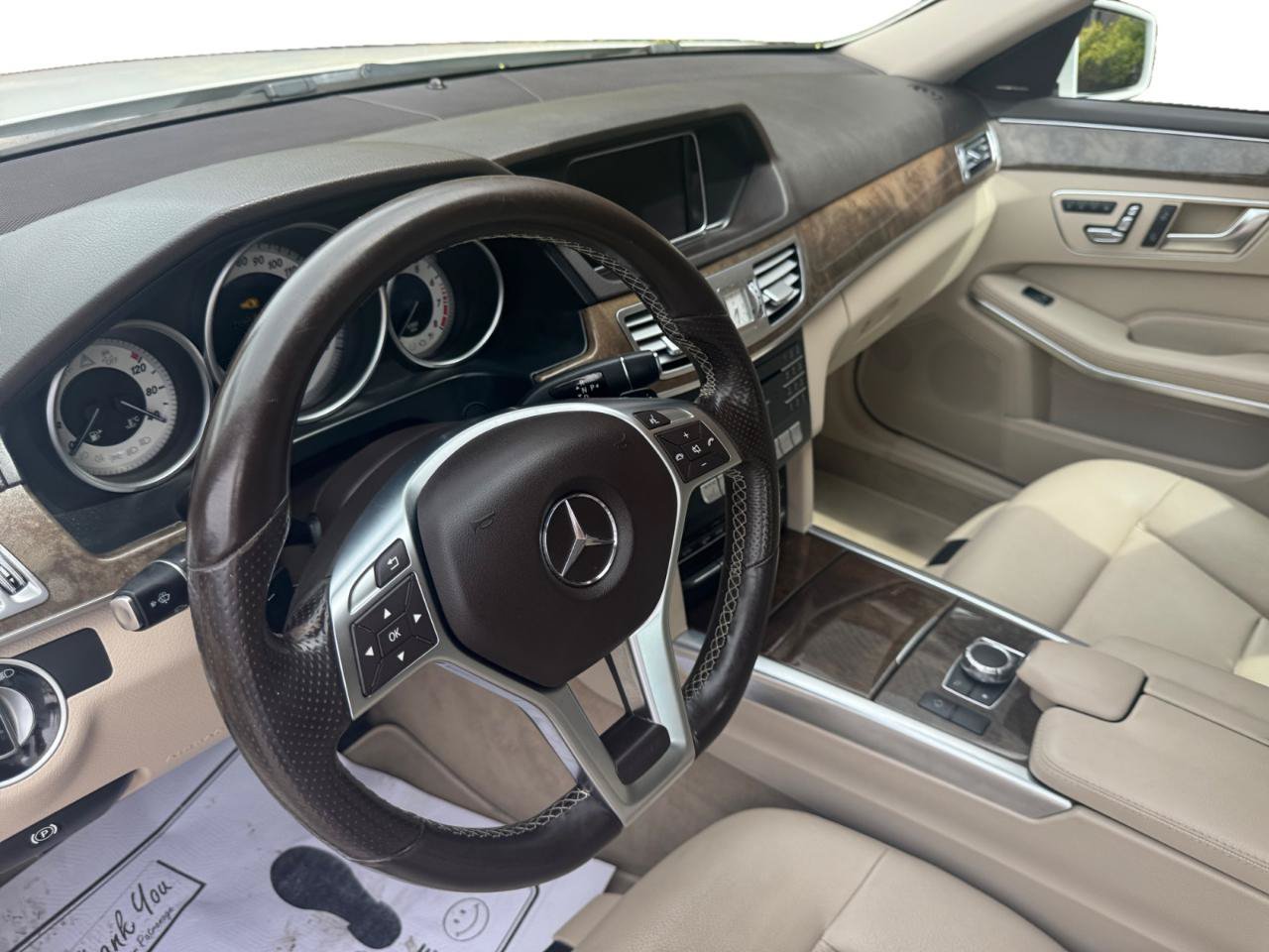 Used 2016 Mercedes-Benz E 350 4MATIC Sedan image 3