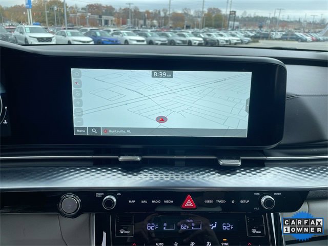 Used 2023 Kia Carnival SX Prestige image 17