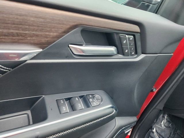 New 2026 GMC Acadia Denali w/ Super Cruise Package image 12