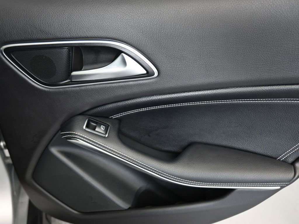 Used 2019 Mercedes-Benz GLA 250 4MATIC image 43