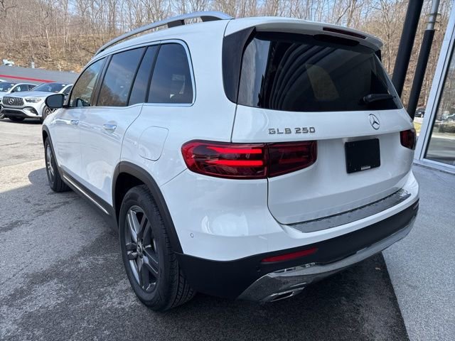 New 2026 Mercedes-Benz GLB 250 4MATIC image 3