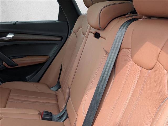 Used 2023 Audi Q5 2.0T Premium Plus w/ Premium Plus Package image 14