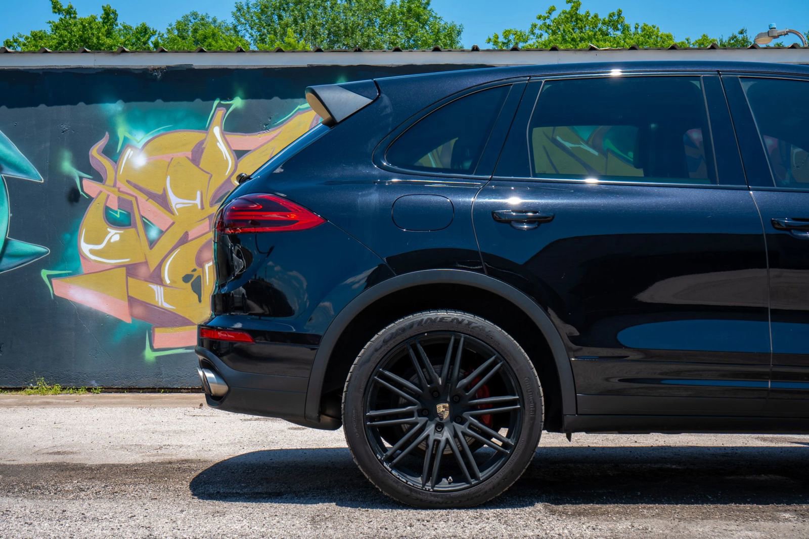 Used 2015 Porsche Cayenne S AWD/4WD image 8