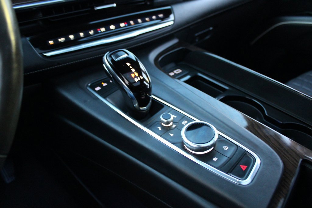 Used 2023 Cadillac Escalade Sport Platinum image 18