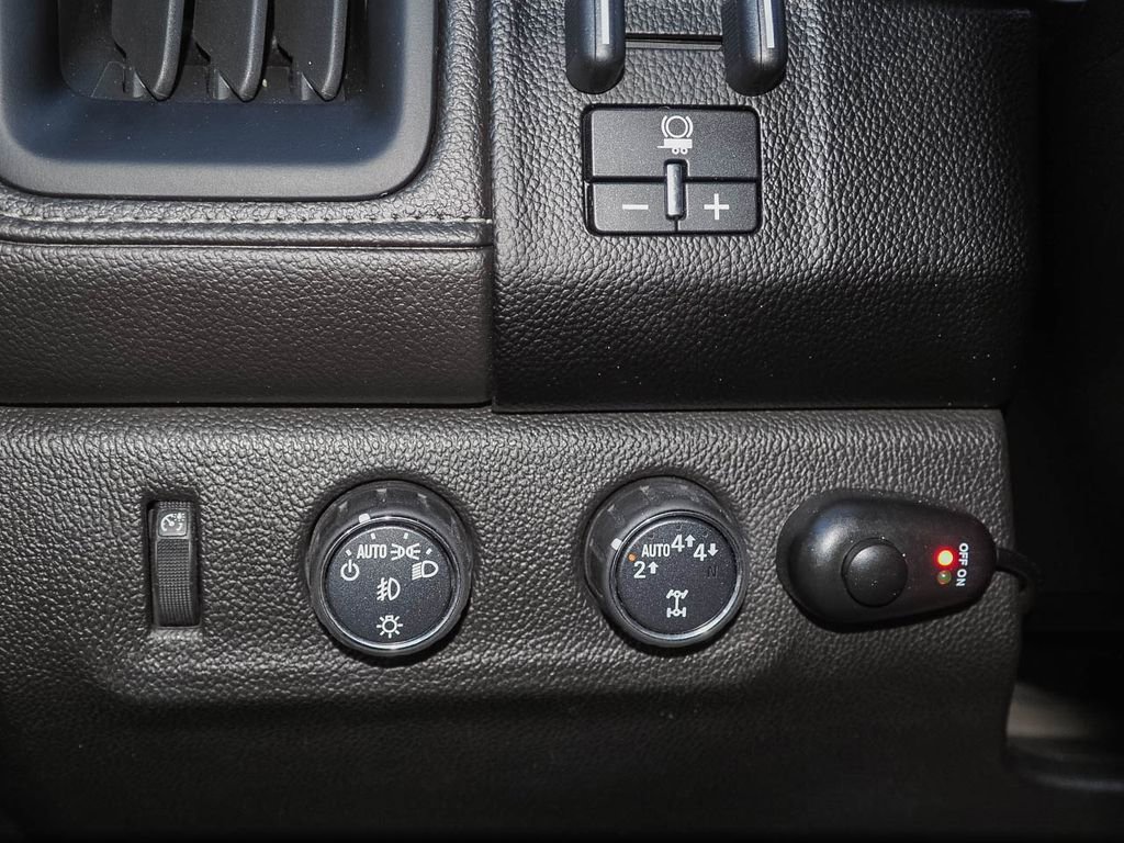 Used 2018 GMC Canyon Denali image 29