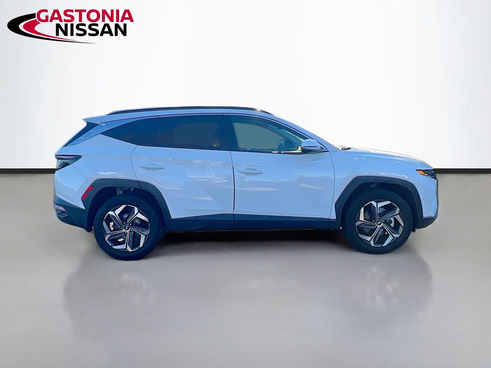 Used 2023 Hyundai Tucson Limited image 10