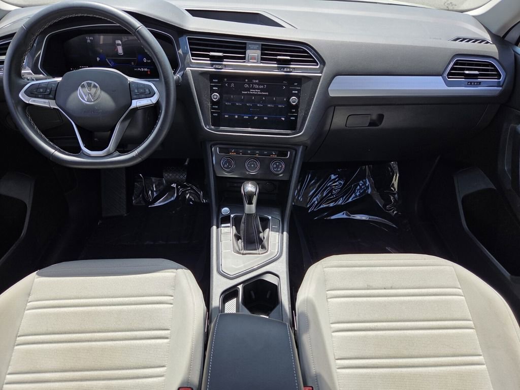 Used 2024 Volkswagen Tiguan S image 12