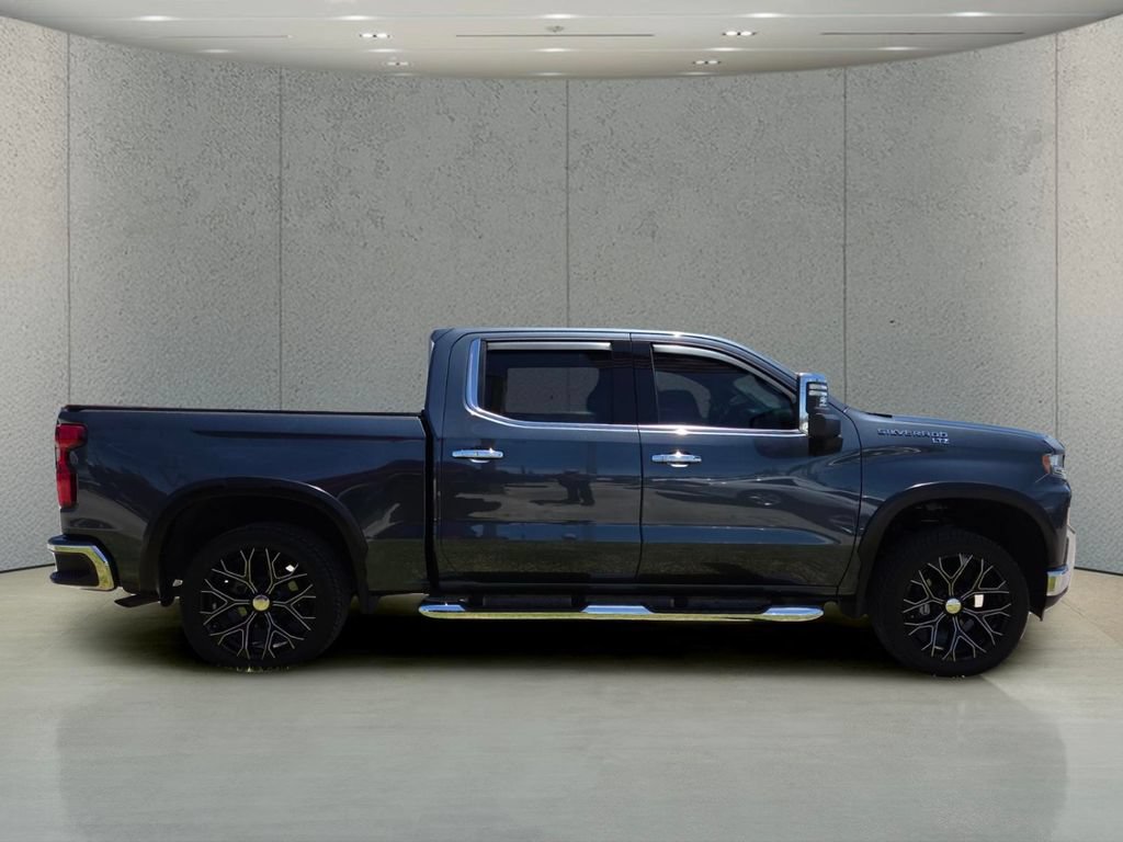 Used 2020 Chevrolet Silverado 1500 LTZ w/ LTZ Plus Package RWD image 2