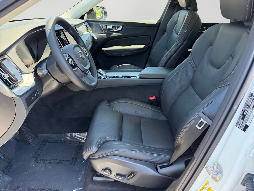 Certified 2025 Volvo XC60 T8 Ultra w/ Climate Package AWD/4WD image 16