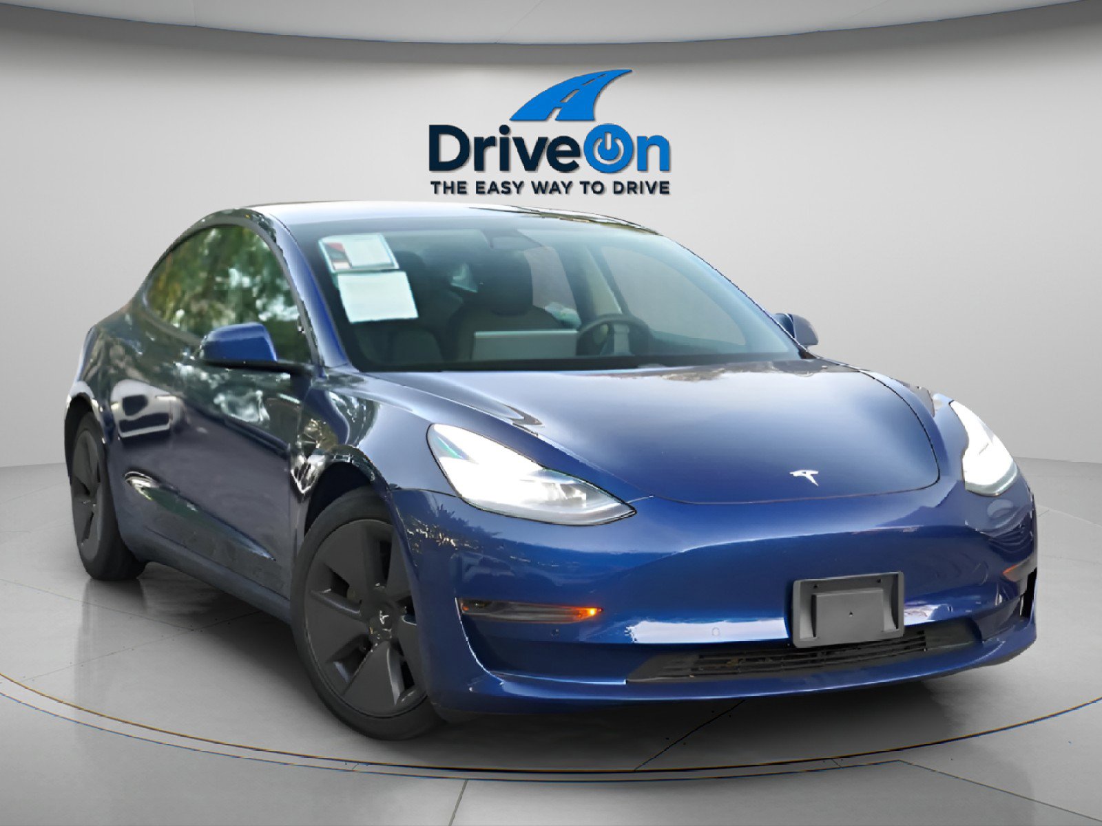 Used 2021 Tesla Model 3 Standard Range Plus image 14