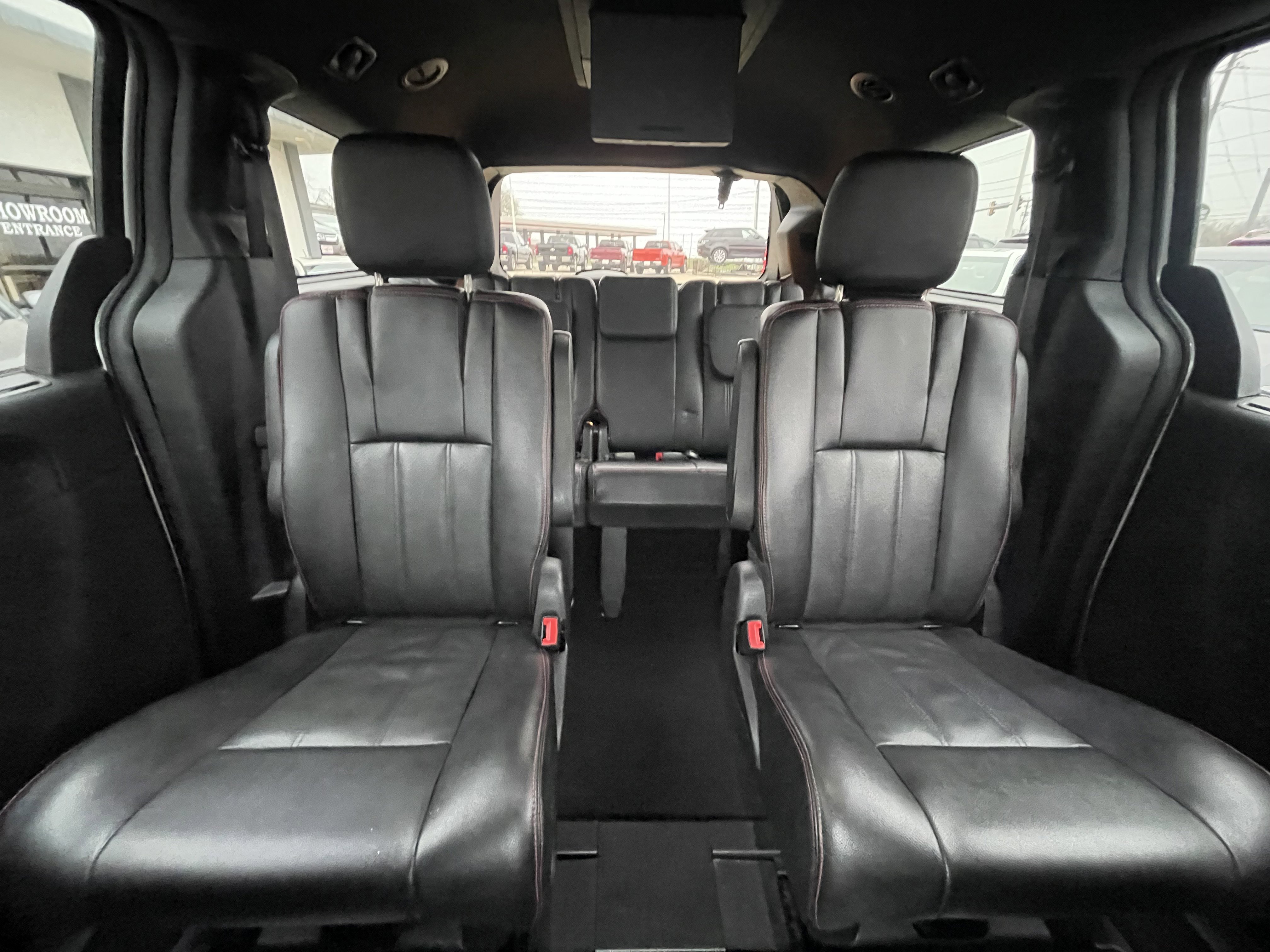 Used 2019 Dodge Grand Caravan GT image 23