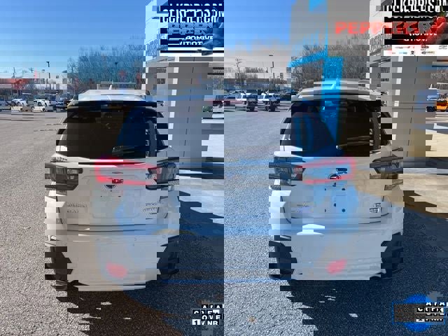 Used 2023 Subaru Crosstrek Hybrid w/ Moonroof Package w/Navigation image 5