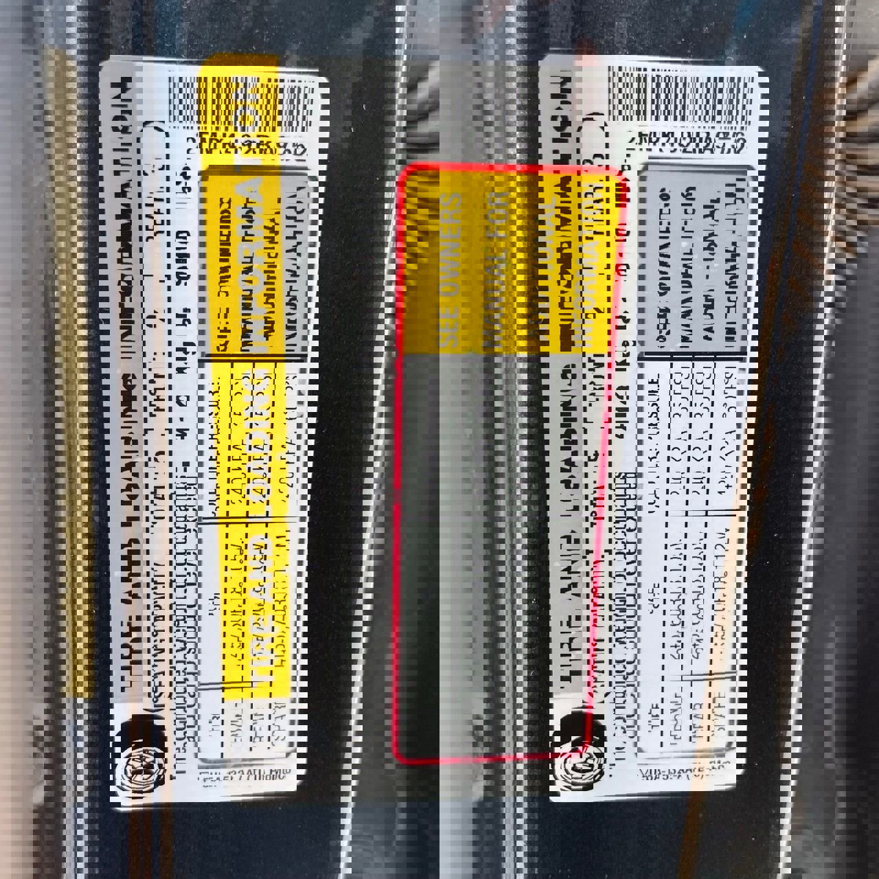 Used 2024 Ford Edge SEL image 28