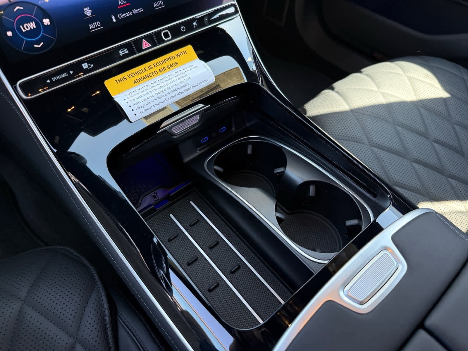 New 2026 Mercedes-Benz S 580 4MATIC Sedan image 21