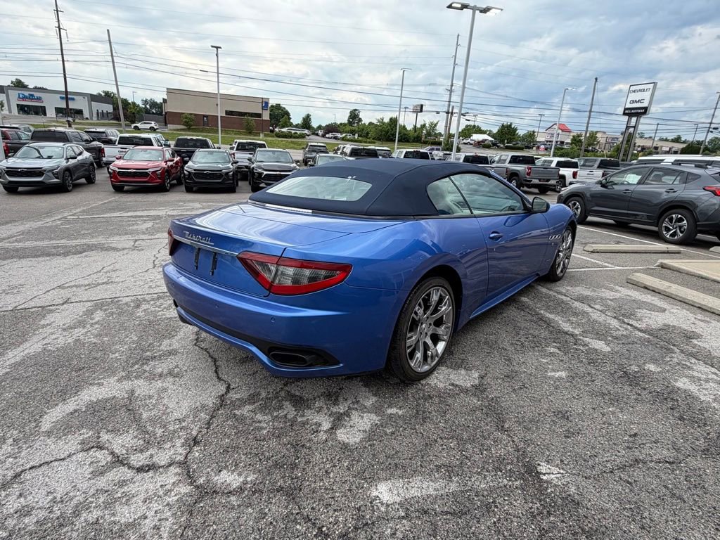 Used 2015 Maserati GranTurismo Sport RWD image 6