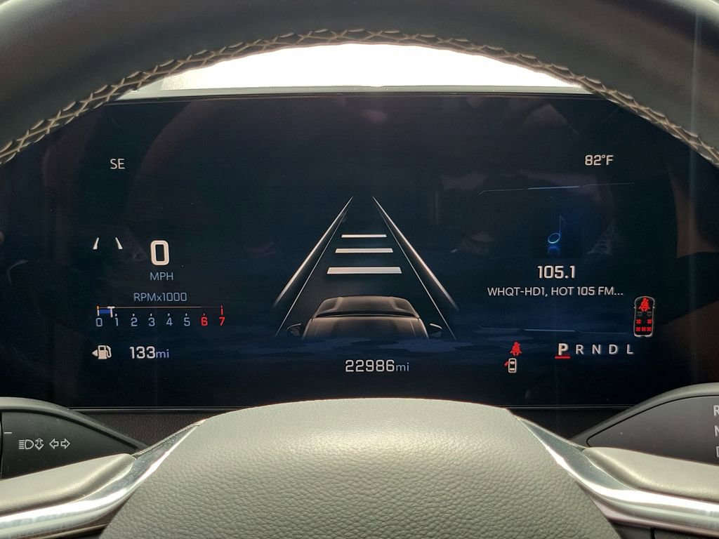 Used 2025 Chevrolet Traverse LT image 29