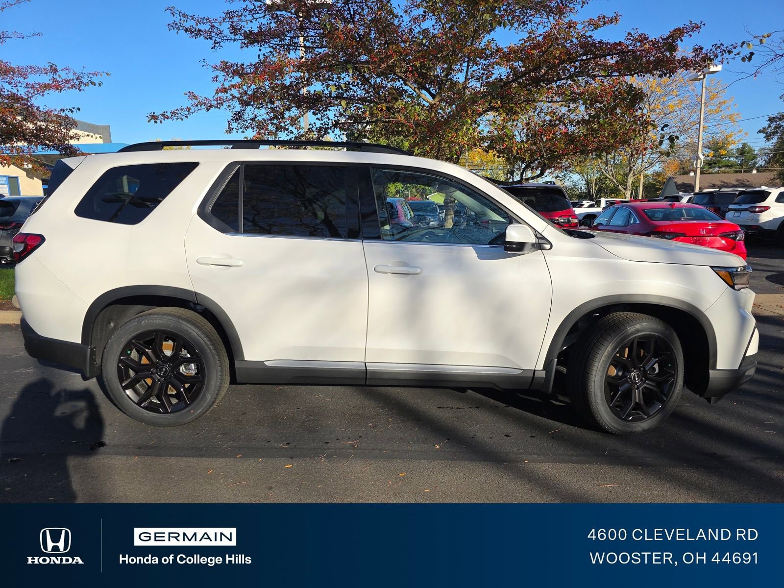 New 2025 Honda Pilot Touring image 22