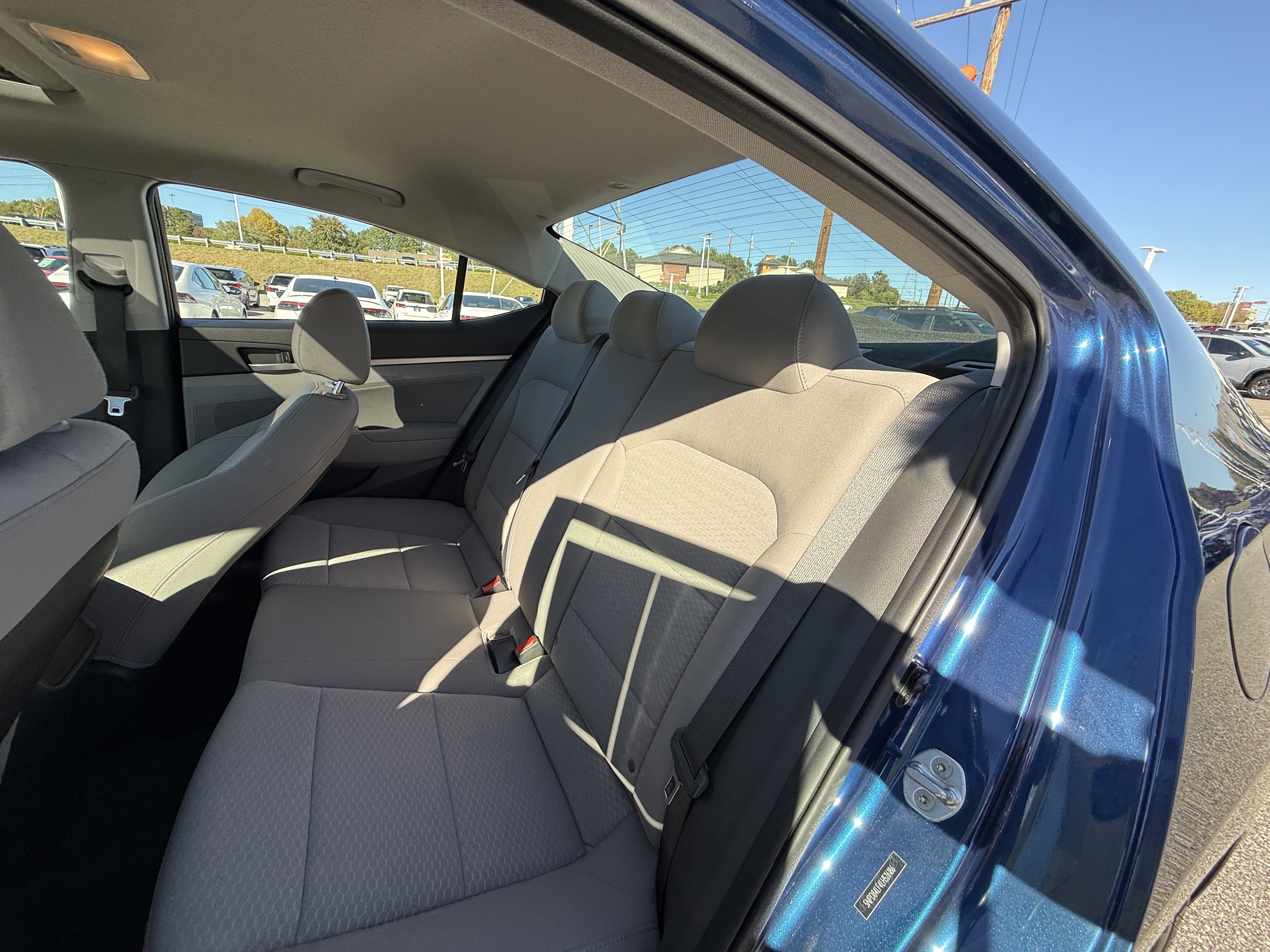 Used 2020 Hyundai Elantra Value Edition FWD image 32