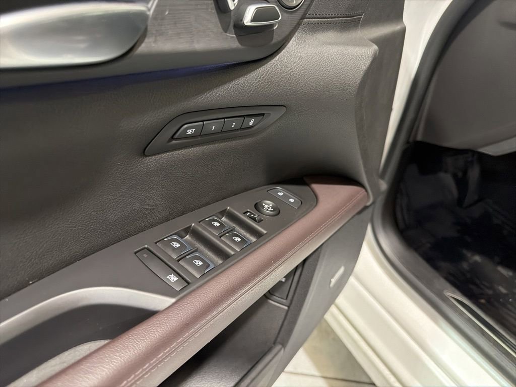 Used 2020 Cadillac CT6 V image 41