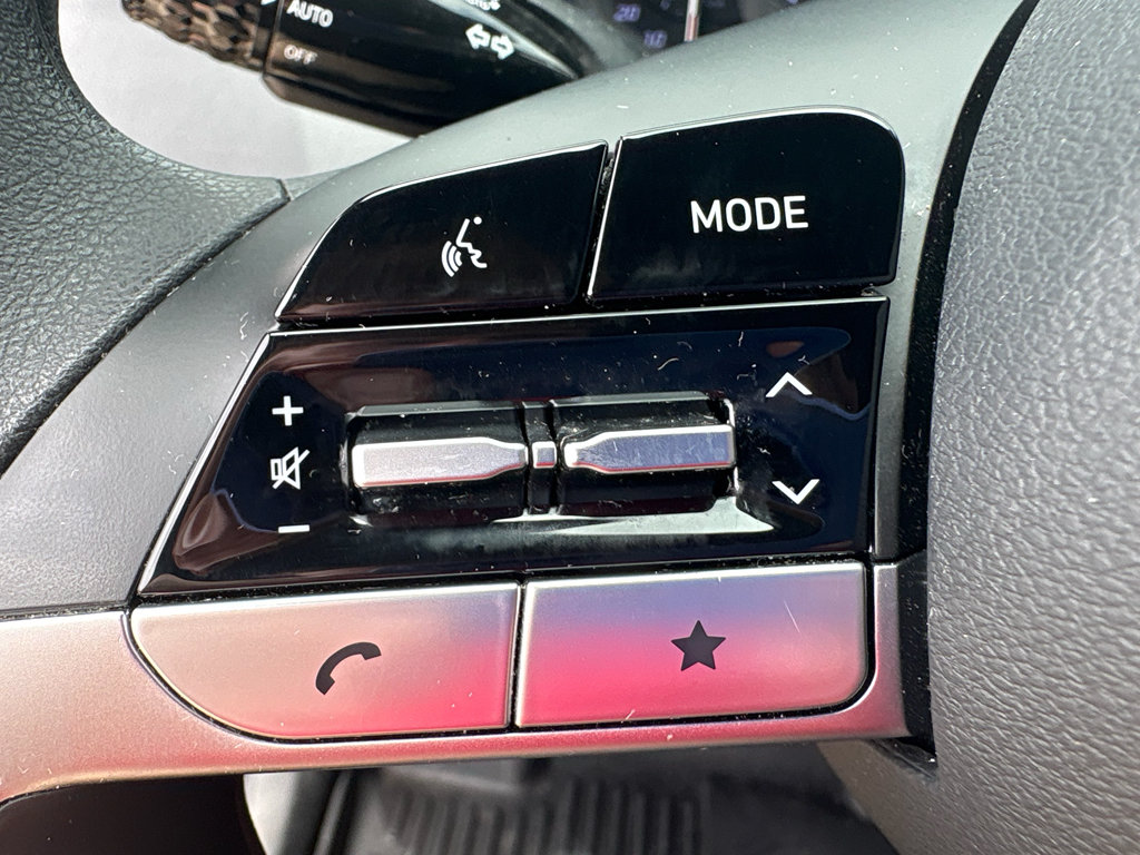 Used 2024 Hyundai Santa Cruz SEL AWD/4WD image 13