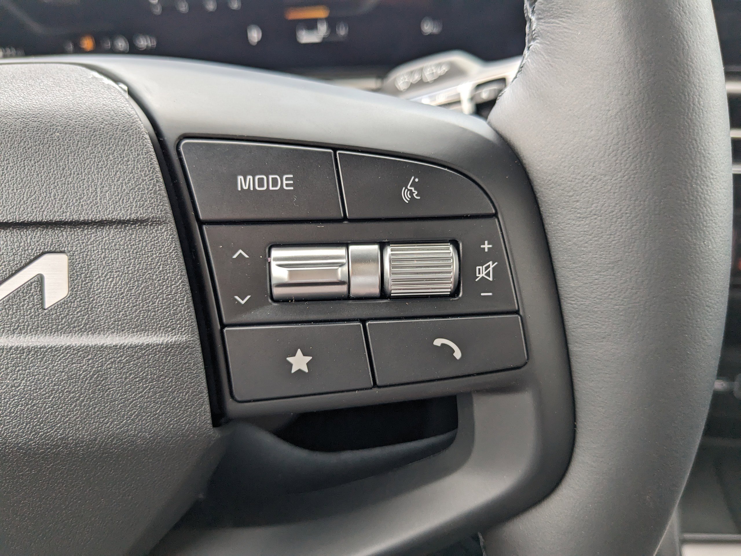 New 2026 Kia Sportage SX image 33