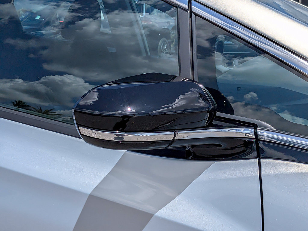 Certified 2023 Chevrolet Bolt LT w/ Driver Confidence Package FWD image 59