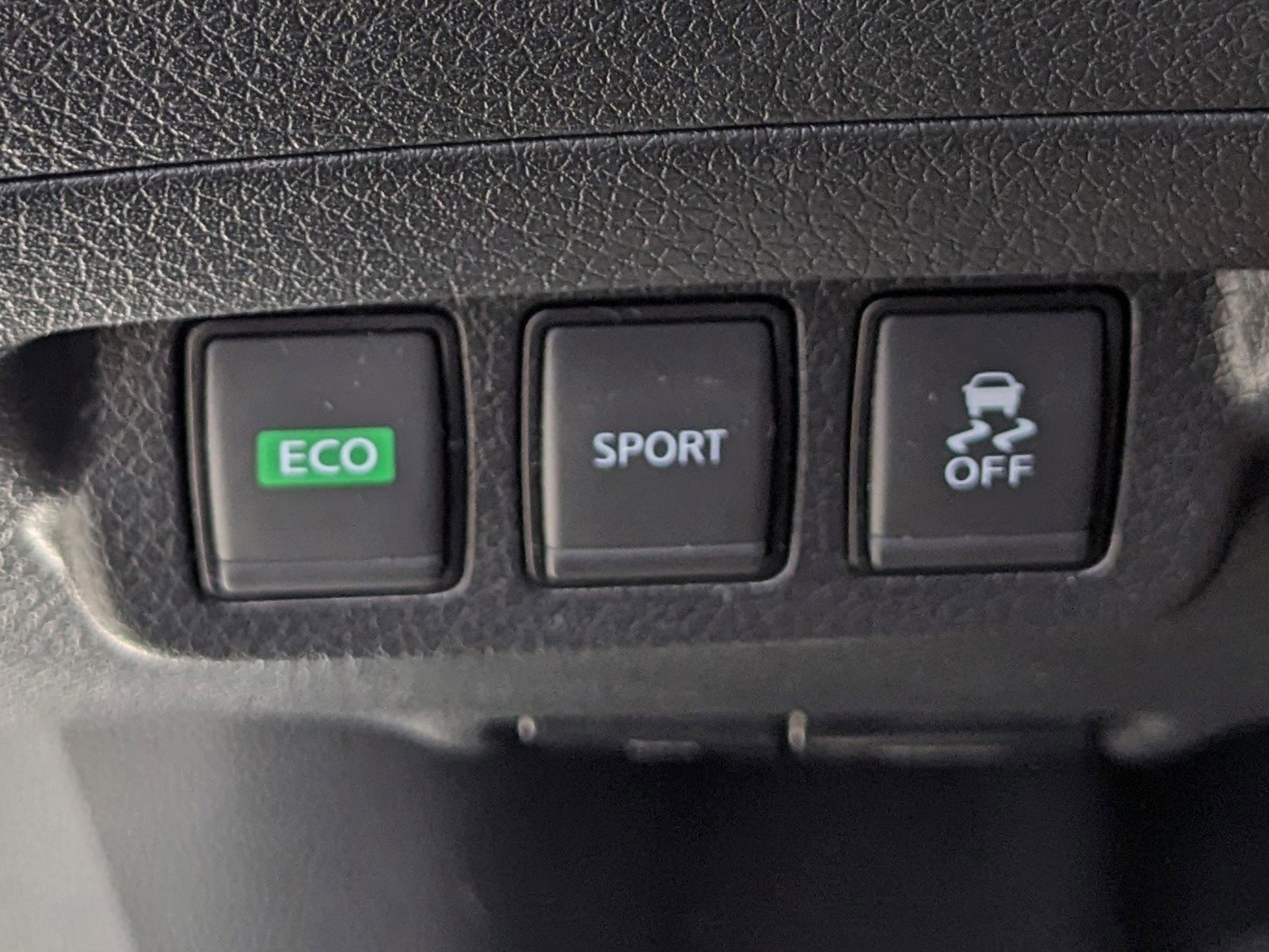 Used 2018 Nissan Sentra SV image 29