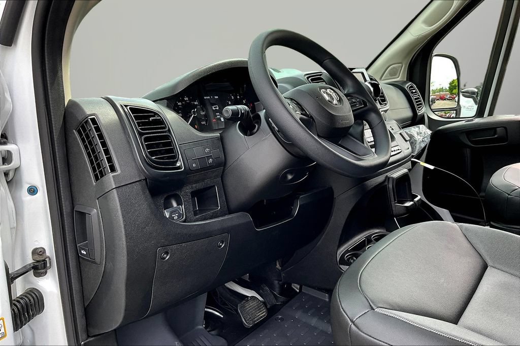 New 2026 RAM ProMaster 2500 w/ Convenience Group FWD image 7