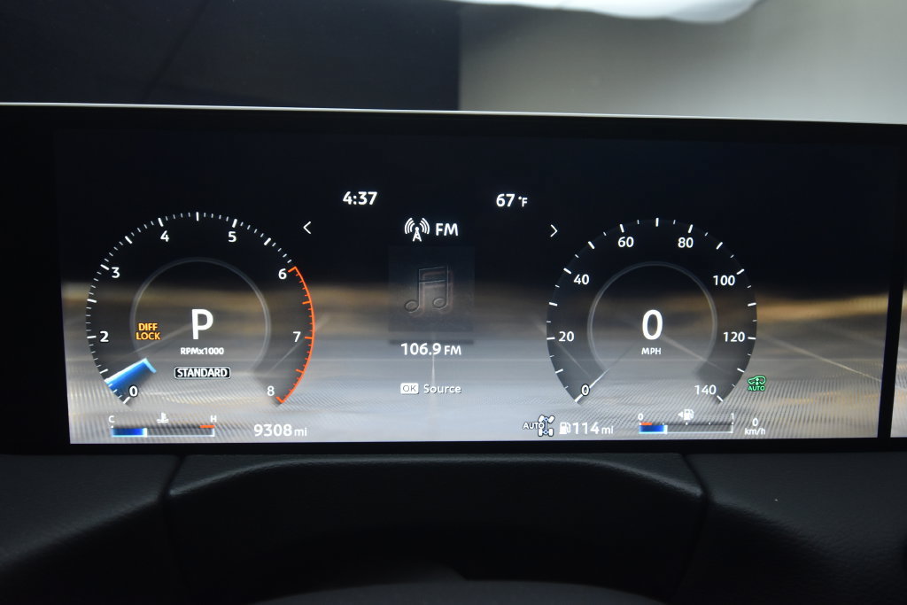 Used 2026 Nissan Armada PRO-4X AWD/4WD image 17
