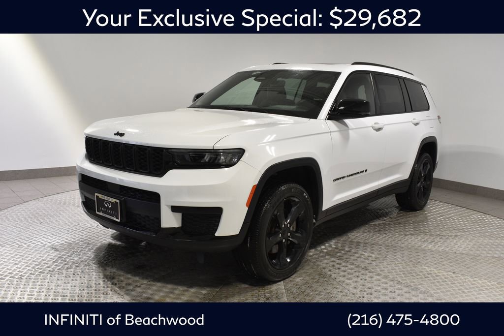 Used 2023 Jeep Grand Cherokee L Laredo image 1