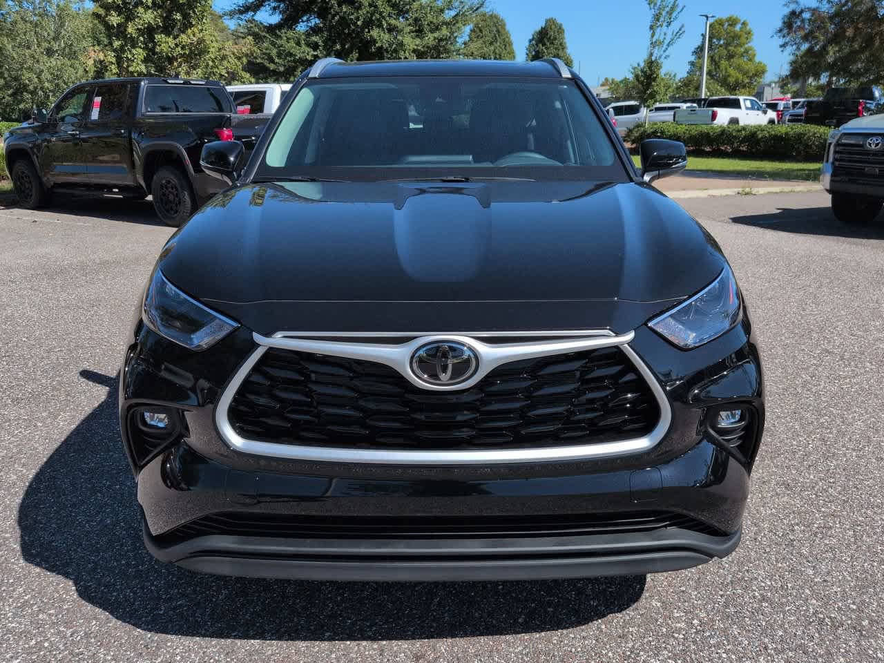 New 2026 Toyota Highlander XLE AWD/4WD image 9