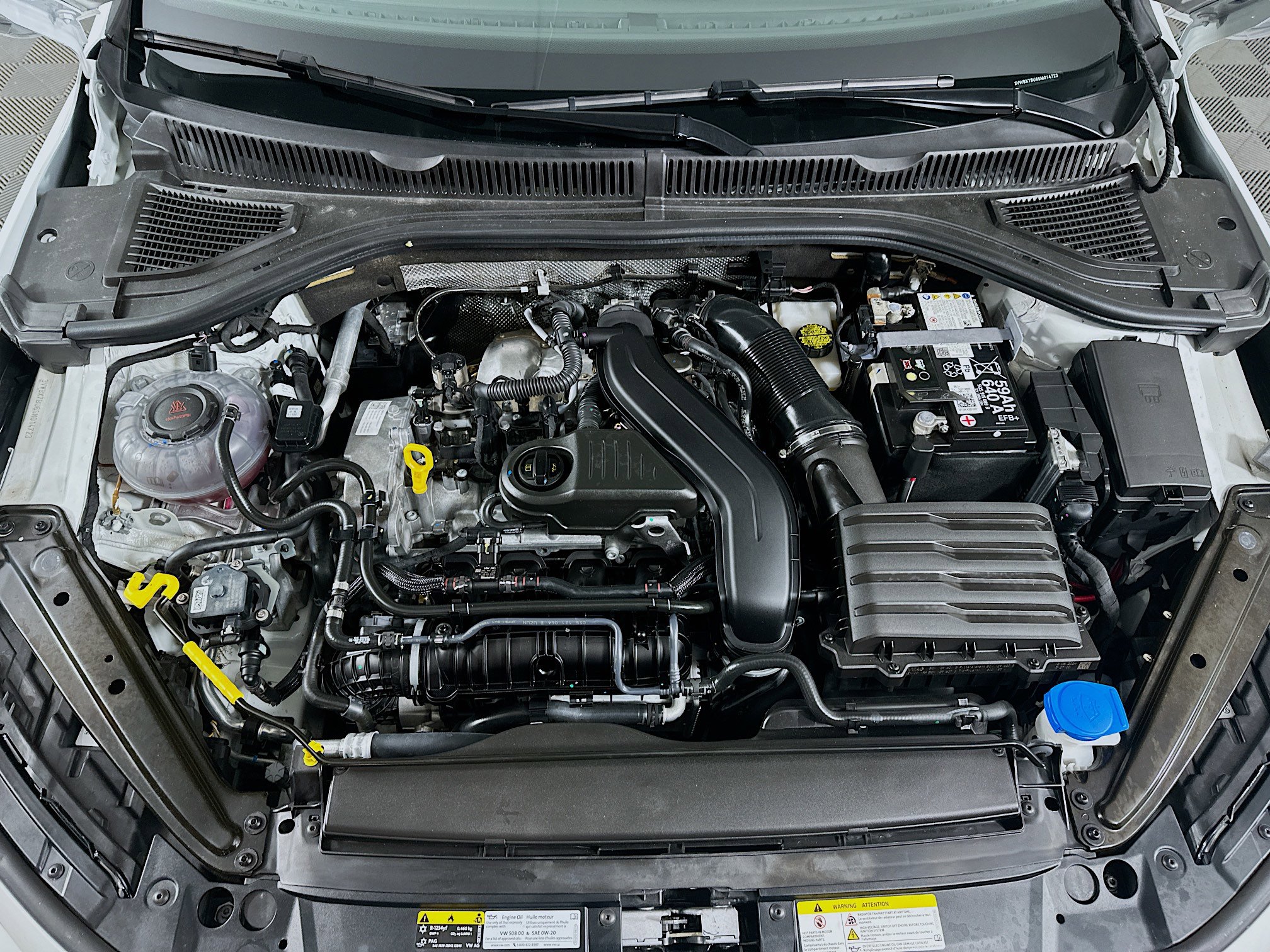 Used 2025 Volkswagen Jetta Sport image 30