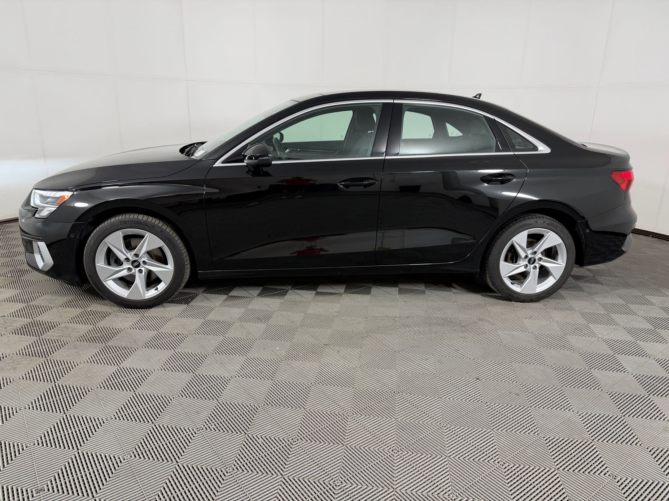 Certified 2024 Audi A3 2.0T Premium image 2