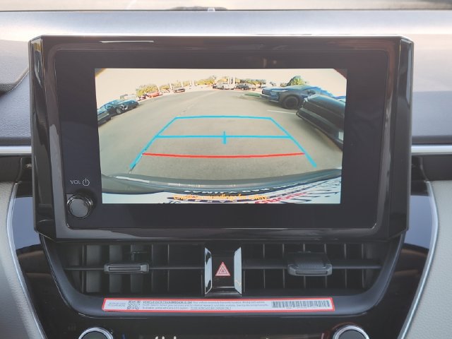 Certified 2025 Toyota Corolla LE FWD image 17