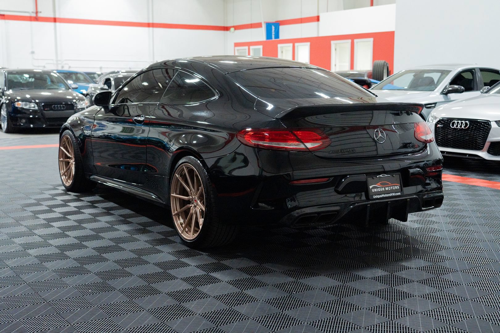 Used 2017 Mercedes-Benz C 63 AMG S image 4