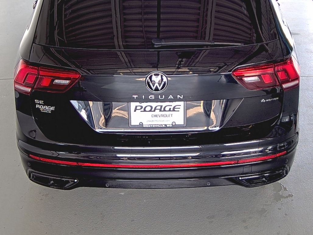 Used 2022 Volkswagen Tiguan SE R-Line image 11