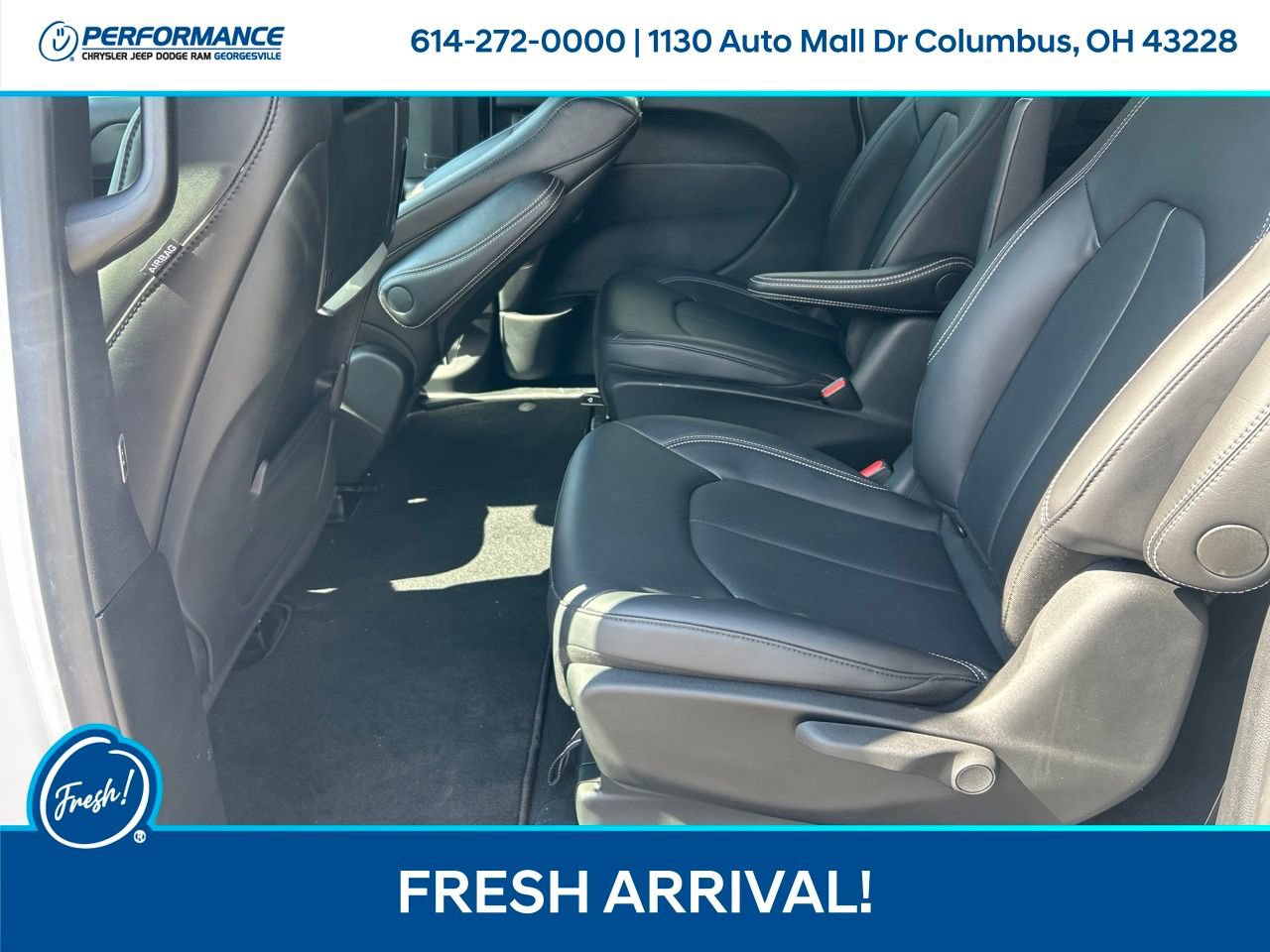 Used 2026 Chrysler Pacifica Select FWD image 13