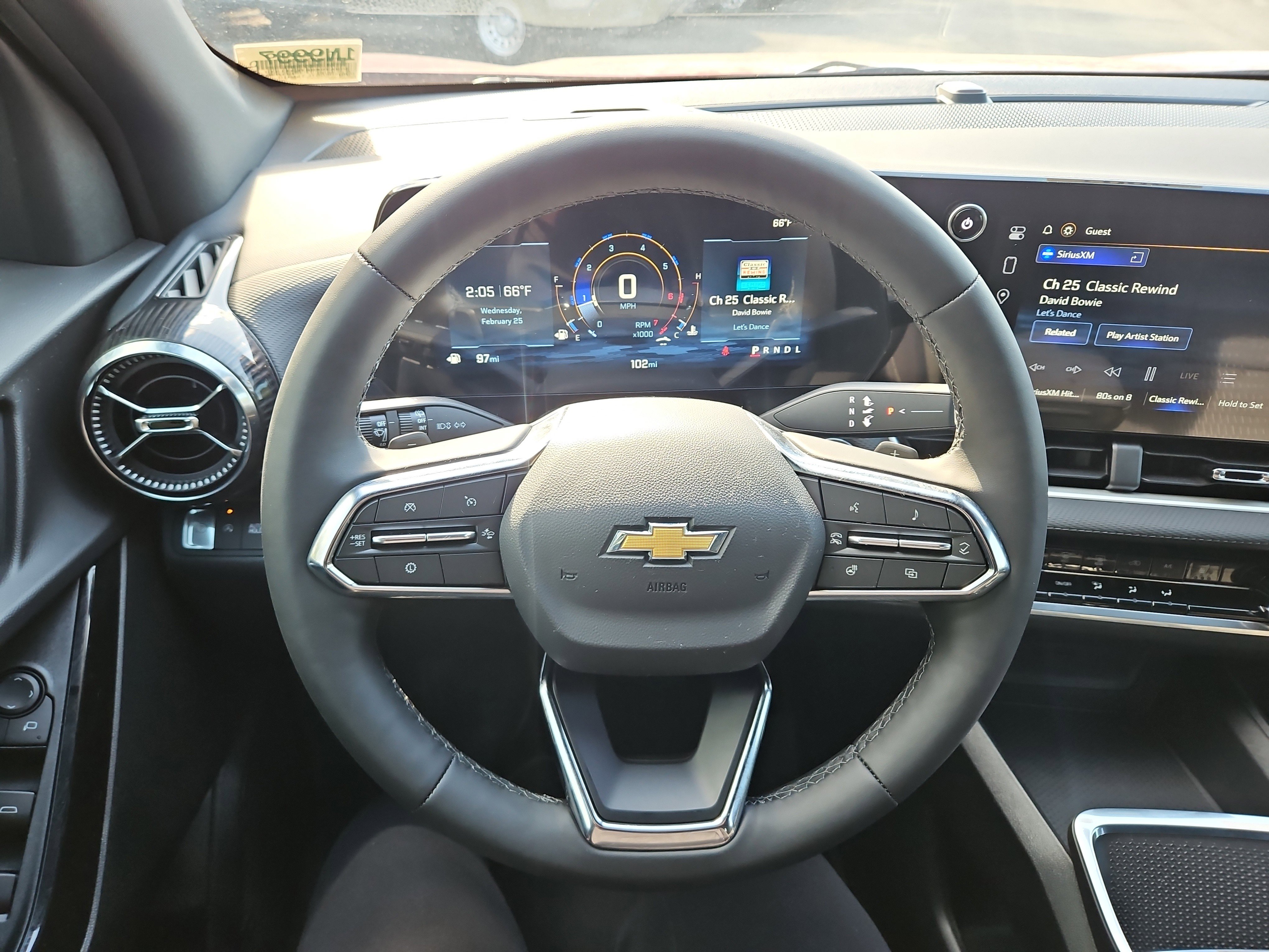 New 2026 Chevrolet Equinox LT image 16